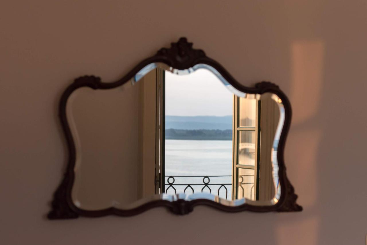 Duomo Seaside Deluxe Apartment By Ortigia Apartments Syracuse Екстер'єр фото