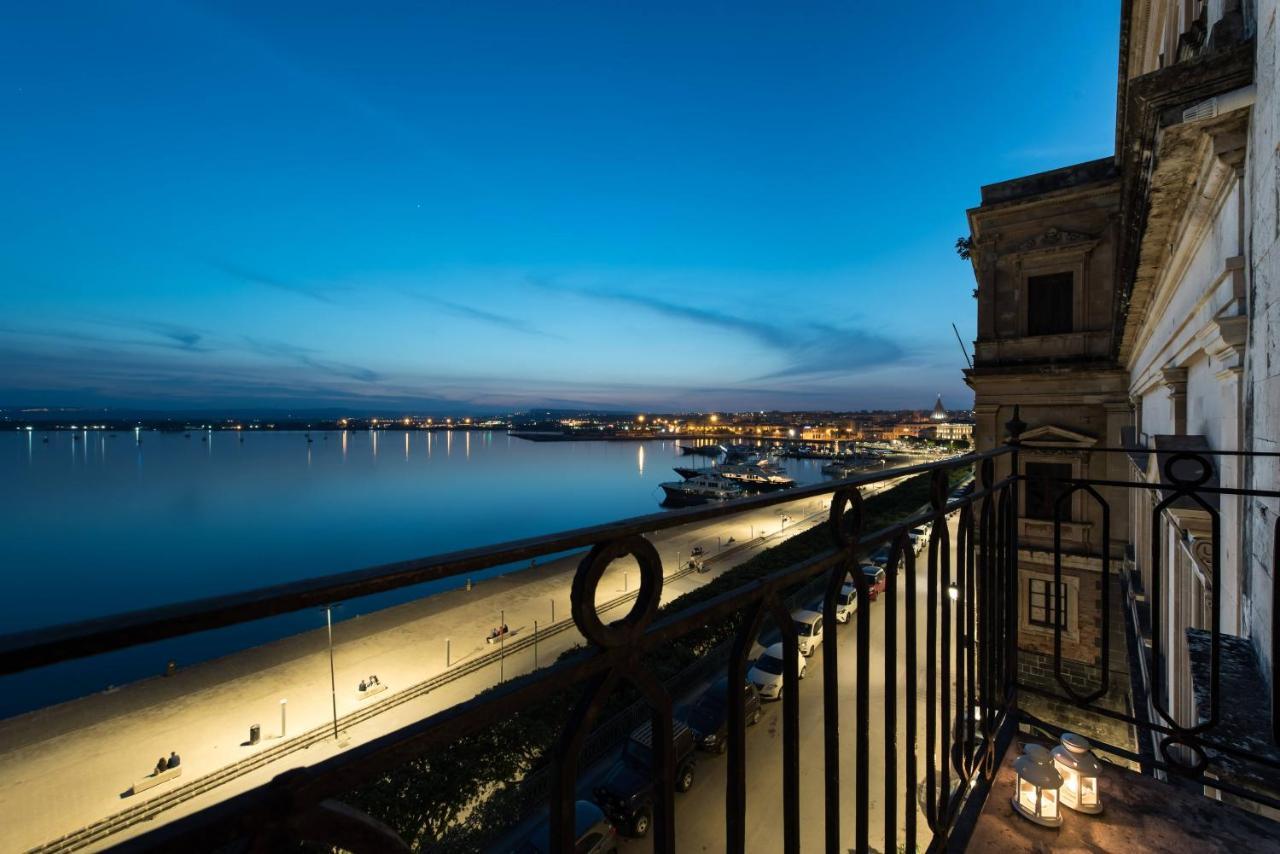 Duomo Seaside Deluxe Apartment By Ortigia Apartments Syracuse Екстер'єр фото